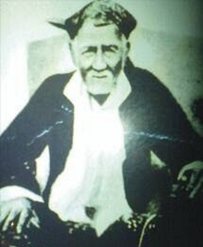 Biografi KH. Hasan Besari