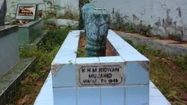 Biografi KH. Ridwan Mujahid Semarang