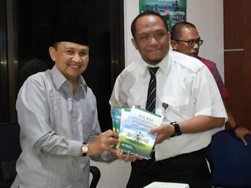 LP Ma'rif Jajaki Kerjasama dengan Erlangga dan Pudak Scientific 