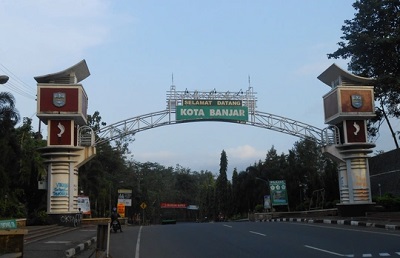 Wisata Ziarah dan Bertawassul di Makam KH Abdurrohim Citangkolo