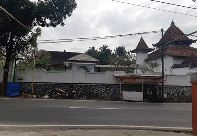 Wisata dan Ziarah di Makam KH Ahmad Abdul Haq Watucongol