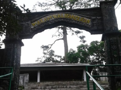 Wisata Religi dan Berdoa di Makam Keramat Mbah Wali Tanduran Pekalongan