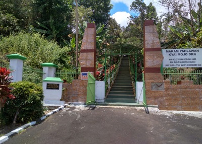 Wisata Ziarah dan Berdoa di Makam Kyai Modjo Minahasa