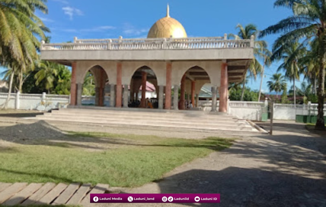 Wisata Religi ke Makam Tgk. Syekh H. Adnan Mahmud (Nek Abu Bakongan)