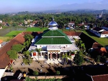 Pesantren Nurul Islam (NURIS) Jember