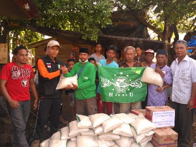 Terima Kasih NU Teriak Warga Lolu  kepada Tim NU Peduli Sulteng