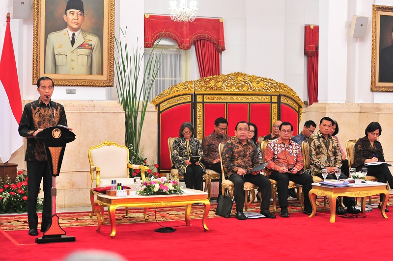 Jokowi Ingatkan Para Menteri Agar Masukkan Program Pembangunan SDM