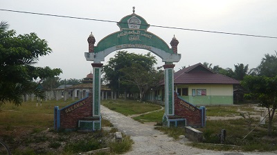 Pesantren Al-Muttaqien Riau