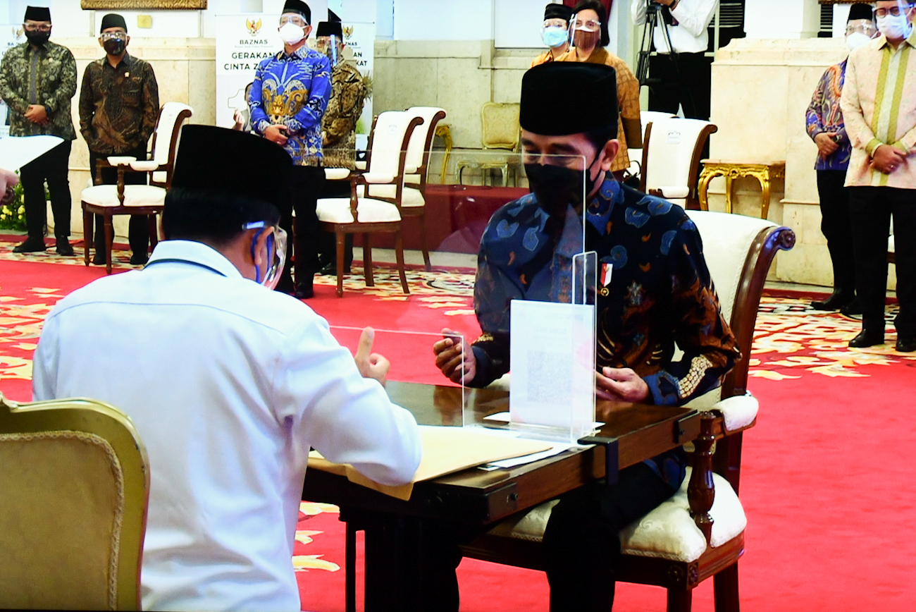 Usai Berzakat, Presiden Jokowi Luncurkan Gerakan Cinta Zakat
