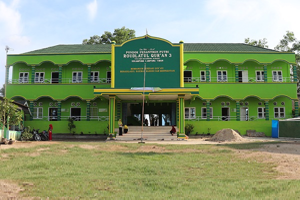 Pesantren Roudlatul Qur’an 3 Lampung Timur