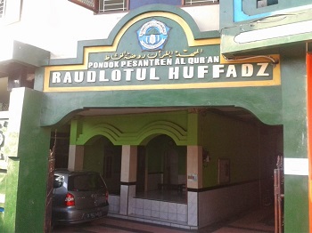 Pesantren Raudlatul Huffadz Bali