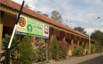 SMK Al Asror Semarang