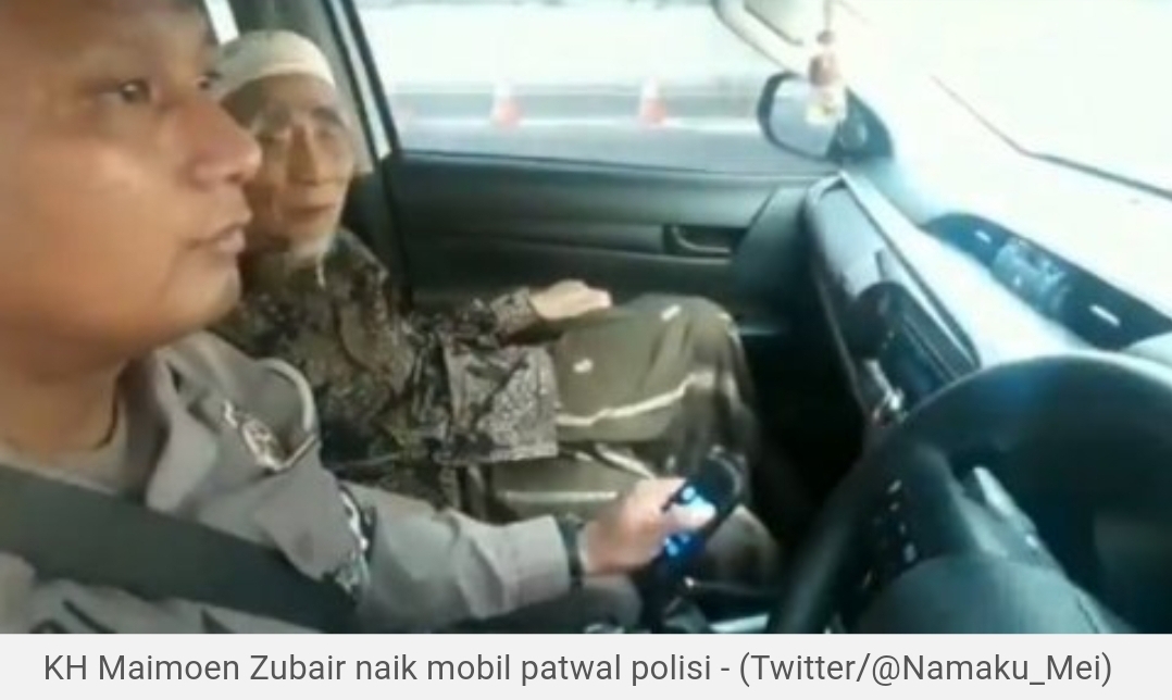 Pesan Mbah Maimun ke Polisi ketika Naik Mobil Patwal ke Jakarta