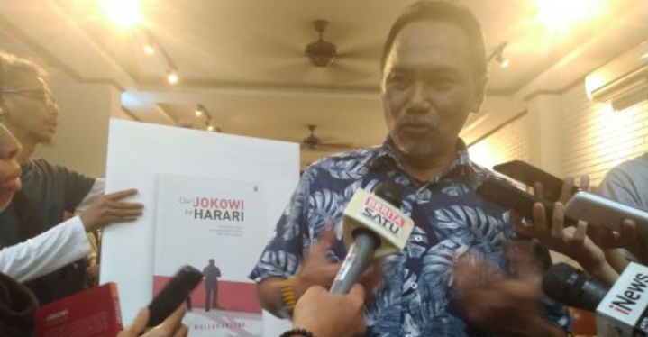 Buku Berjudul 'Dari Jokowi Ke Harari' Diluncurkan Karya Rizal Mallarangeng