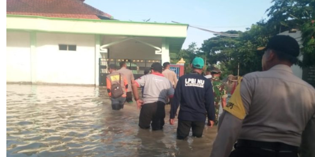 LPBI NU Lamongan Kerahkan Relawan Bantu Korban Banjur