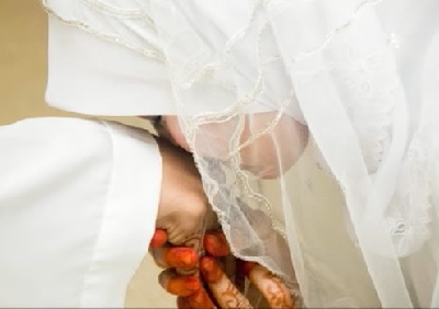 Sifat - Sifat Istri yang Membuat Rezeki Suami Mengalir Lancar