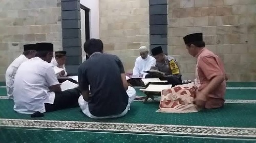 Tadarus Alquran Harus Dijauhi?