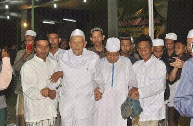 Ulama Nusantara, KH. Musthofa Bakri bin H. Abdul Qadir Telah Wafat