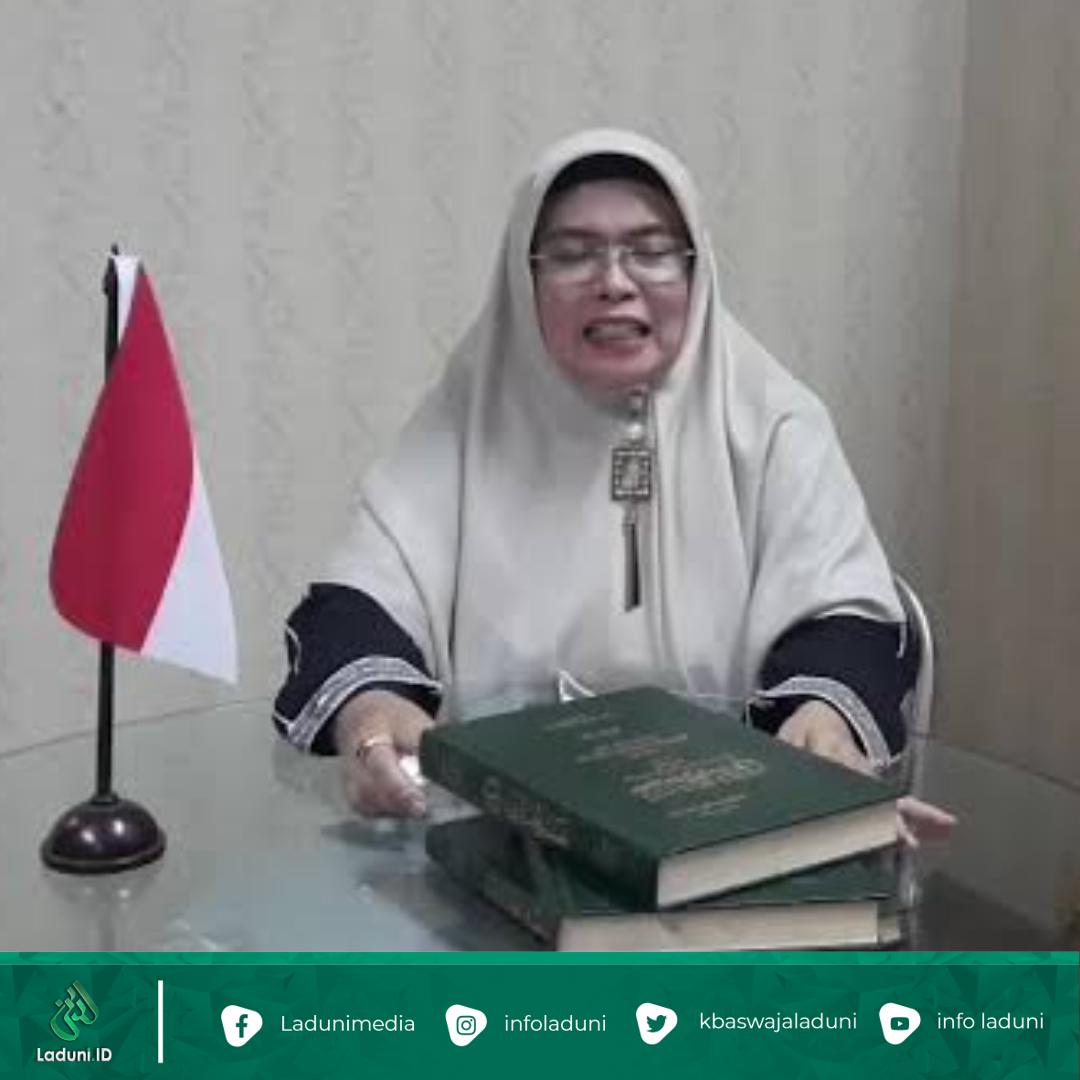 Ustadzah Dewi Ani: Mendoakan Orang Tua Beda Agama