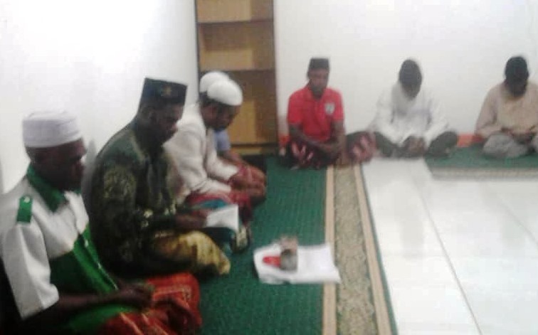 Madin Al-Ibriz Iru Nigeiyah Sorong Rayakan Maulid Nabi dengan Penuh Khidmat