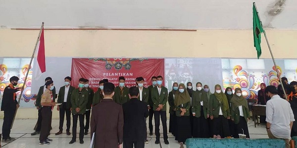 Pelantikan BEM dan DLM STAI Al-Azhary Cianjur Usung Gerakan Mahasiswa Produktif