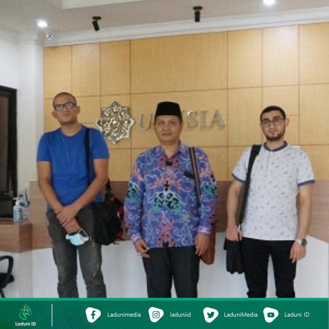 Tertarik dengan Islam Nusantara, 2 Mahasiswa Asal Tunisia Gabung di Fakultas Islam Nusantara UNUSIA