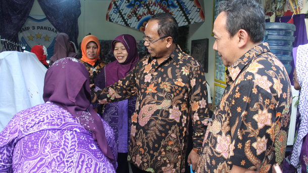 Memperingati Hari Batik Nasional, Bupati Bantul: Jangan Tinggalkan Pewarna Alami