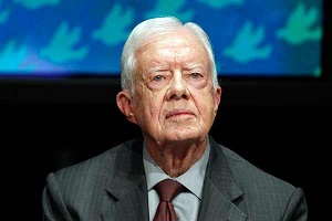 Soal Pembangunan Tembok AS-Meksiko, Carter Bantah Dukung Trump