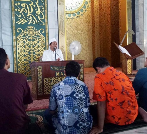 Ciri Khas Masjid NU dari Sisi Amaliah
