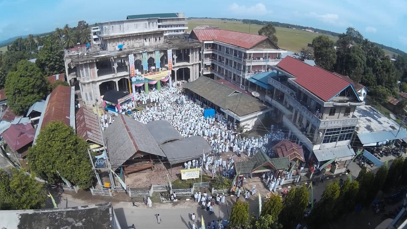 Dayah MUDI Masjid Raya Samalanga #1: Pesantren Tertua dan Terkenal di Nusantara