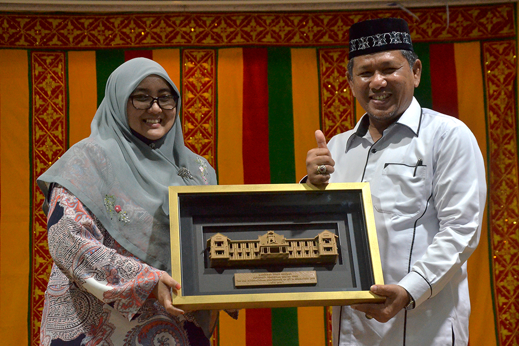 Ikut Konferensi Internasional, Delegasi UPSI Malaysia Dijamu Beragam Kuliner Khas Aceh