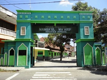 Pesantren Mamba’ul Ma’arif Jombang