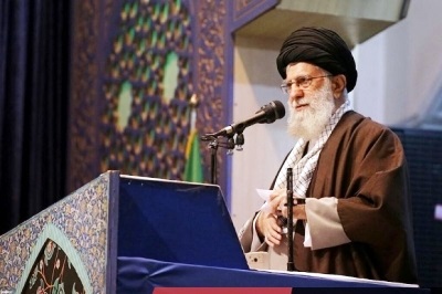 Ayatollah Ali Khamenei Sebut Prancis, Jerman dan Inggris sebagai Antek AS