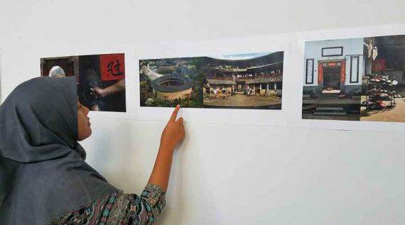 Di SIngkawang, Pameran Ini Tampilkan Dokumenter Rumah Hakka