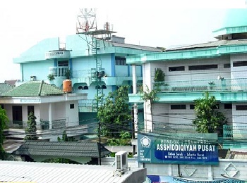 Pesantren Asshiddiqiyah Jakarta Barat