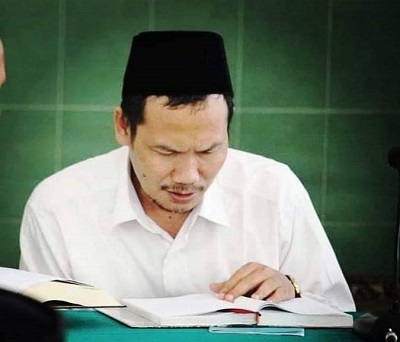 Agama Itu Butuh Sanad, Jadi Harus Mengikuti Ulama