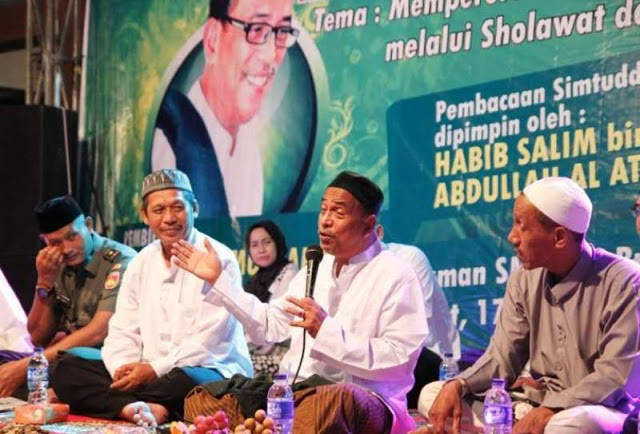 Fisik dan Pakaian Rasulullah Tidak Wajib Ditiru, Tapi Ini Kata Habib Umar Muthohar