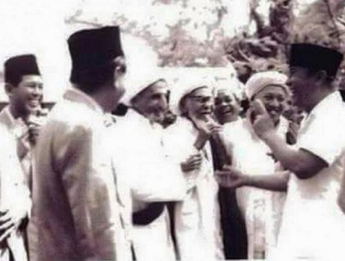 Kisah Bung Karno Saat Nyantri di Habib Ali Kwitang