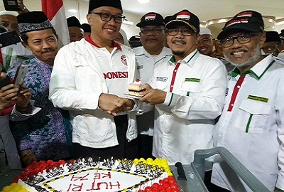 Pimpin Upacara HUT RI di Mekah, Ketum IKA UINSA: Harus Pertahankan NKRI
