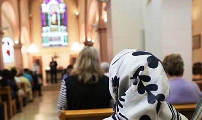 Bolehkah Orang Islam Masuk ke Gereja? Ini Kajian Ilmu Fiqihnya