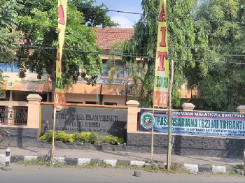 Institut Agama Islam Tribakti (IAIT) Kediri