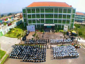 Institut KH Abdul Chalim Mojokerto