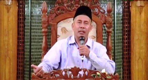 Di Depan Ribuan Orang, KH Marzuki Mustamar Jelaskan Makna Islam Nusantara