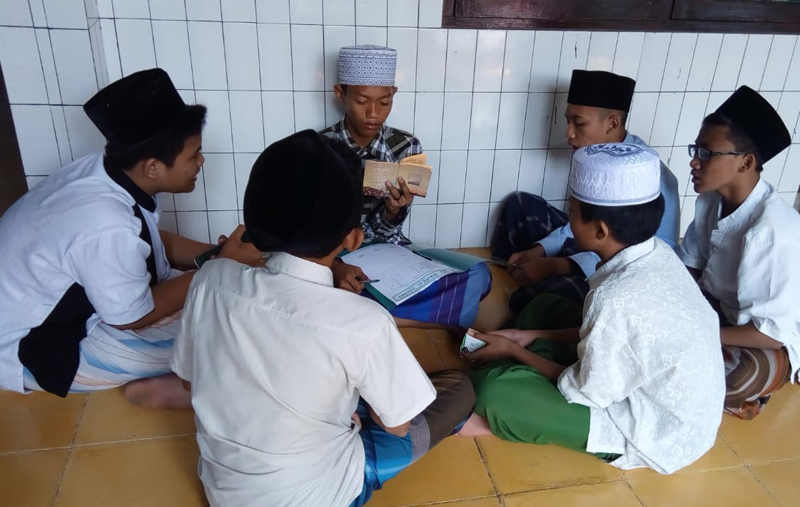 Pesantren Al-Ghozali di Jombang Wajibkan Santrinya Setor Hafalan Nadzom Kitab Imrithi