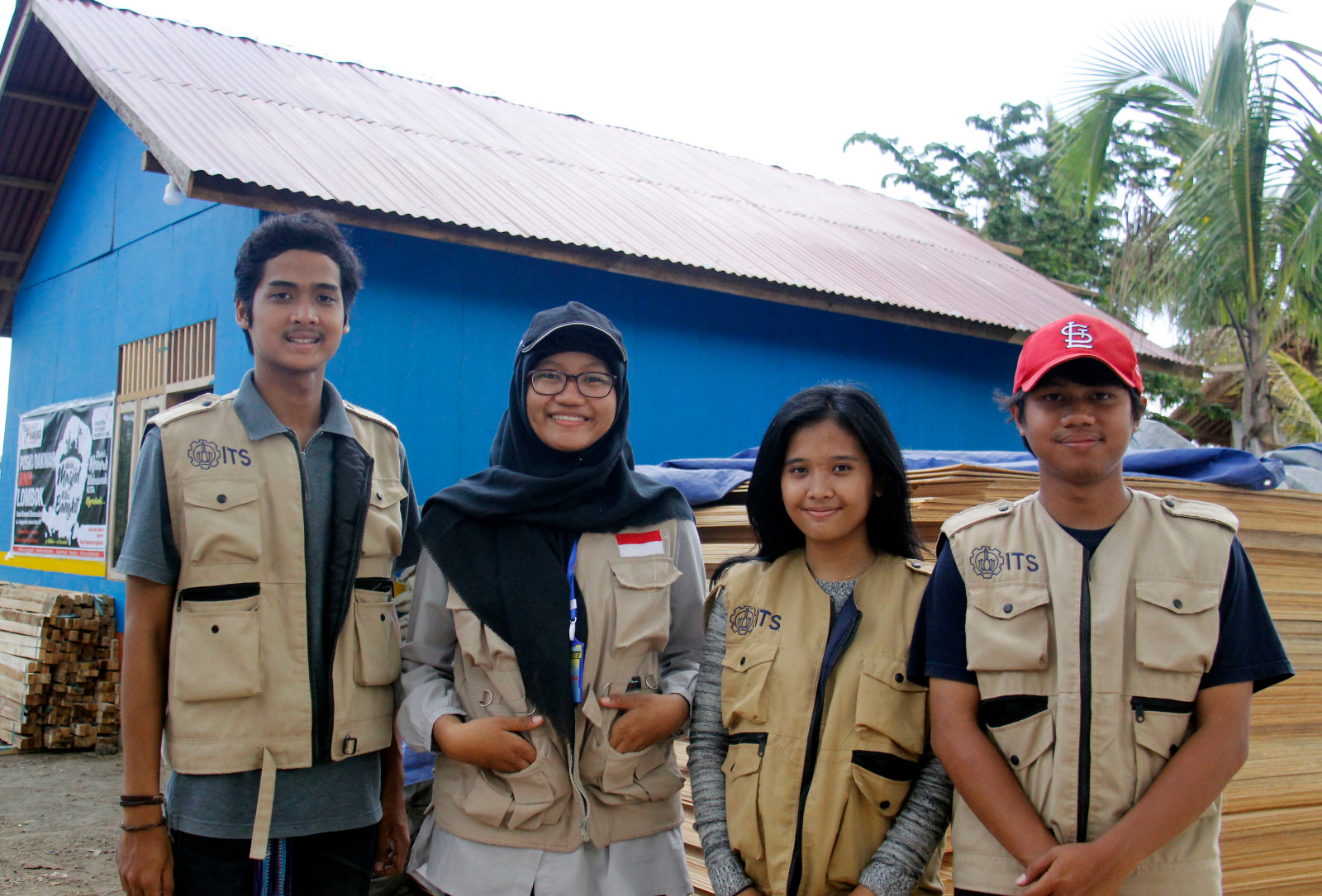 Cerita Mahasiswa ITS Jadi Relawan Gempa Lombok