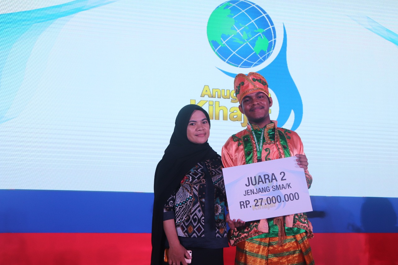 Siswa MAN Kendari Juara Dua di Ajang Anugerah Ki Hajar Tingkat Nasional 