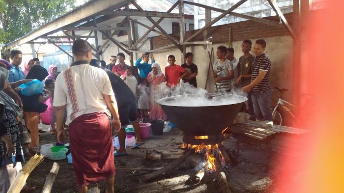 Indahnya Kebersamaan di Balik Bubur Asyura Ala Islam Nusantara