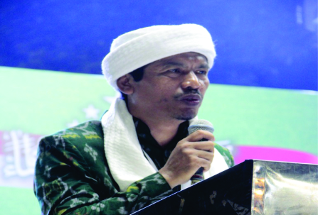 KH. Mustofa Al Amin Sampaikan Khutbah Iftitah Merawat Bangsa dan Negara