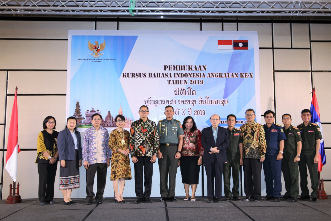 Sejumlah Militer dan Polisi Laos Ikuti Kursus Bahasa Indonesia