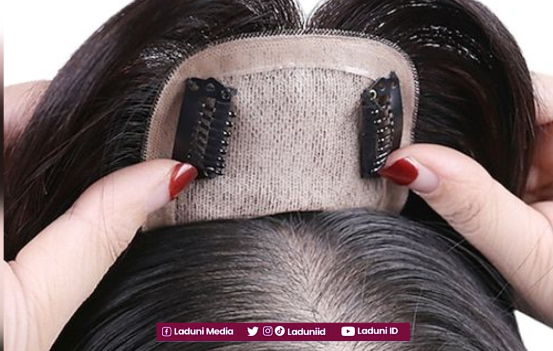 Hukum Memakai Jilbab Wig Menurut Para Ulama